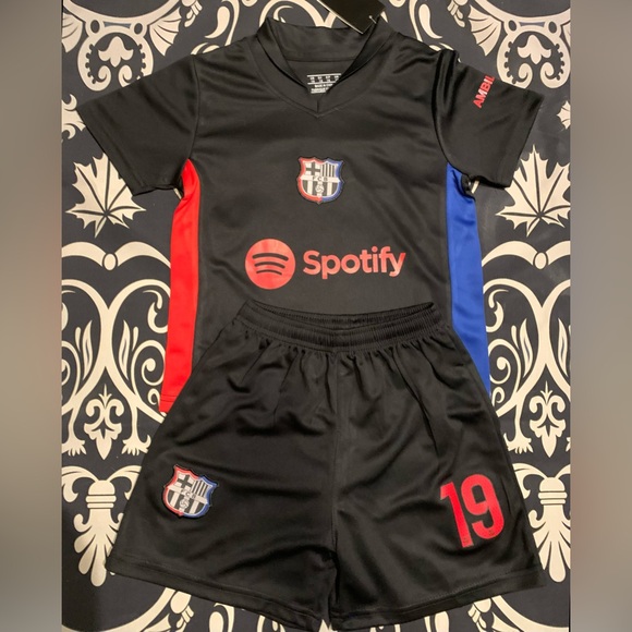 KIDS LAMINE YAMAL SOCCER JERSEY SET 2 PIECES BARCELONA YOUTH TODDLER KIT NWT - Picture 4 of 5